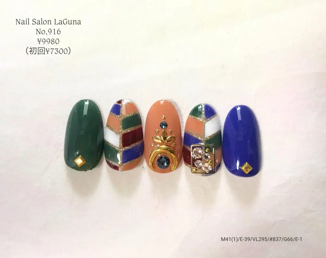 ネイル Am:nail 柏 SUE（スゥ）のネイルデザイン
