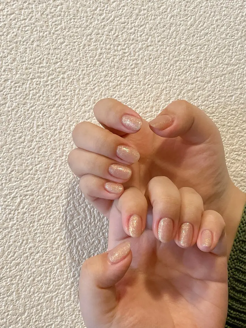ネイル オーロラネイル フットネイル フレンチネイル ジェルネイル キラキラネイル ハンドネイル mogunail &blowのネイルデザイン