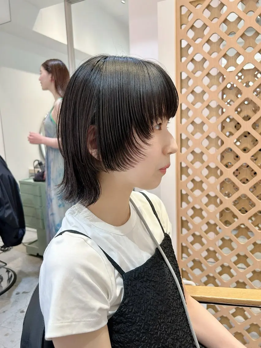 ミディアム レイヤーカット カット ヘアカラー マンツーマン施術✂︎ machikaのヘアスタイル