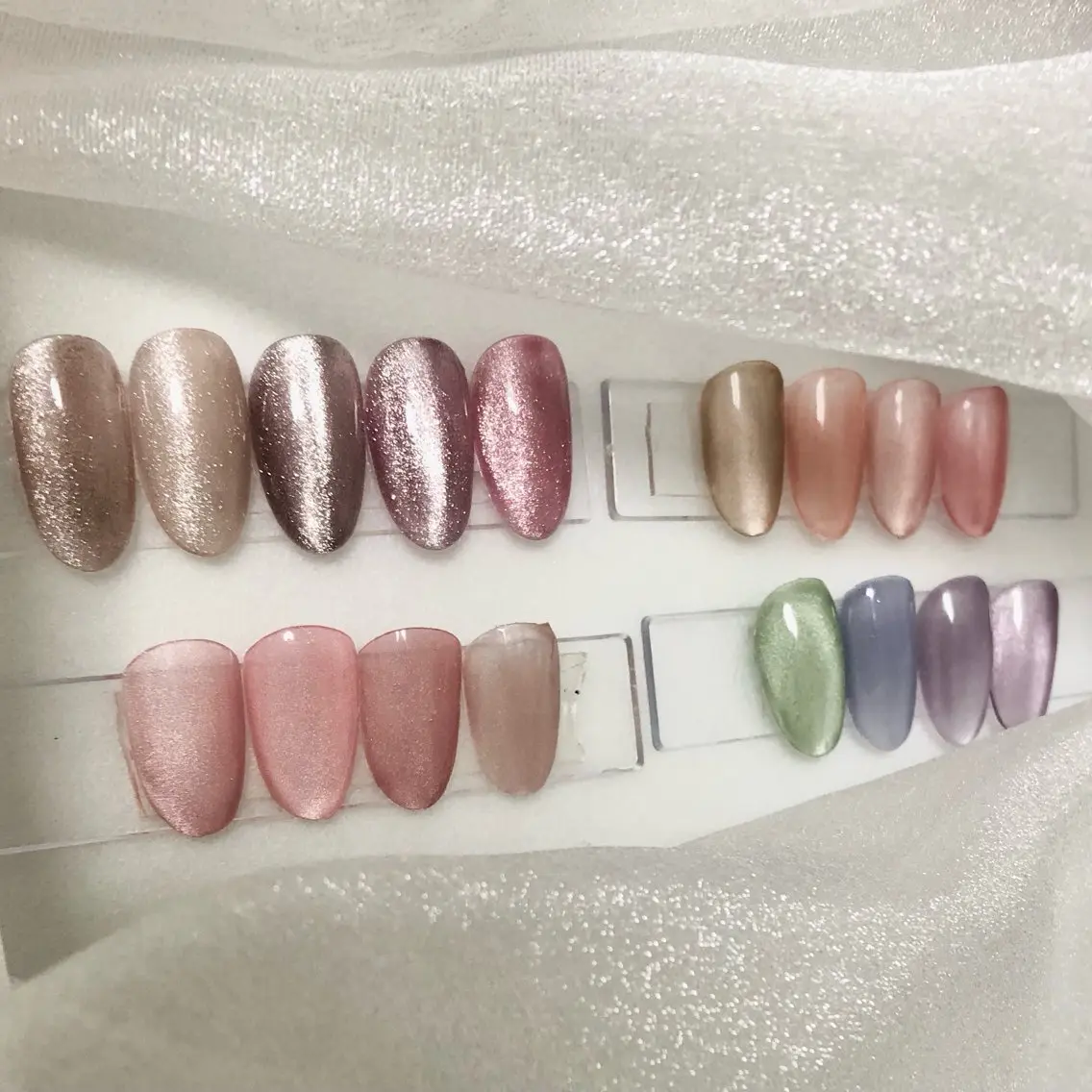 マグネットジェルネイル💅🏻(オフ込)＼自爪育成ケア•爪に優しいジェル使用／の写真