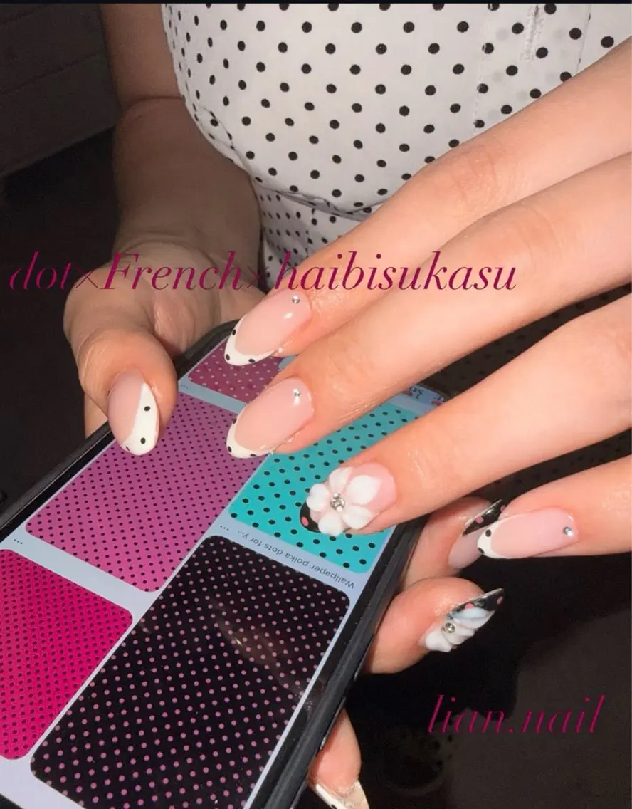 ネイル シンプルネイル ハンドネイル フットネイル Lian nailのネイルデザイン