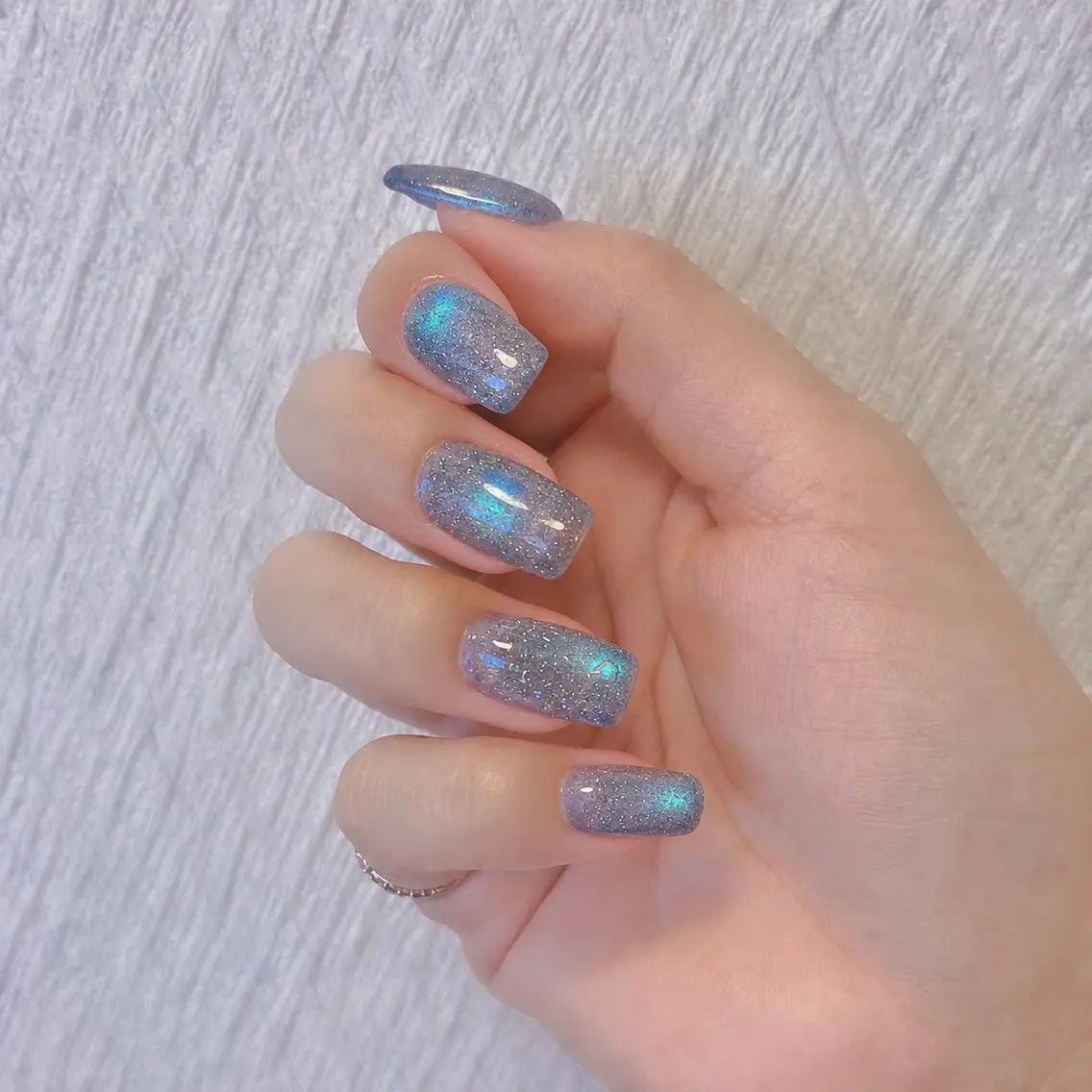 ネイル ブルー マグネットネイル ハンドネイル ネイルサロン💎 Bibiのネイルデザイン