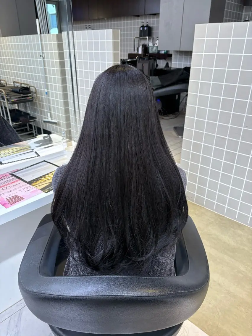 ロング カット ヘアカラー トリートメント ヘッドスパ ヘアセット 寒色/ベージュヘア ブリーチありMiOのヘアスタイル