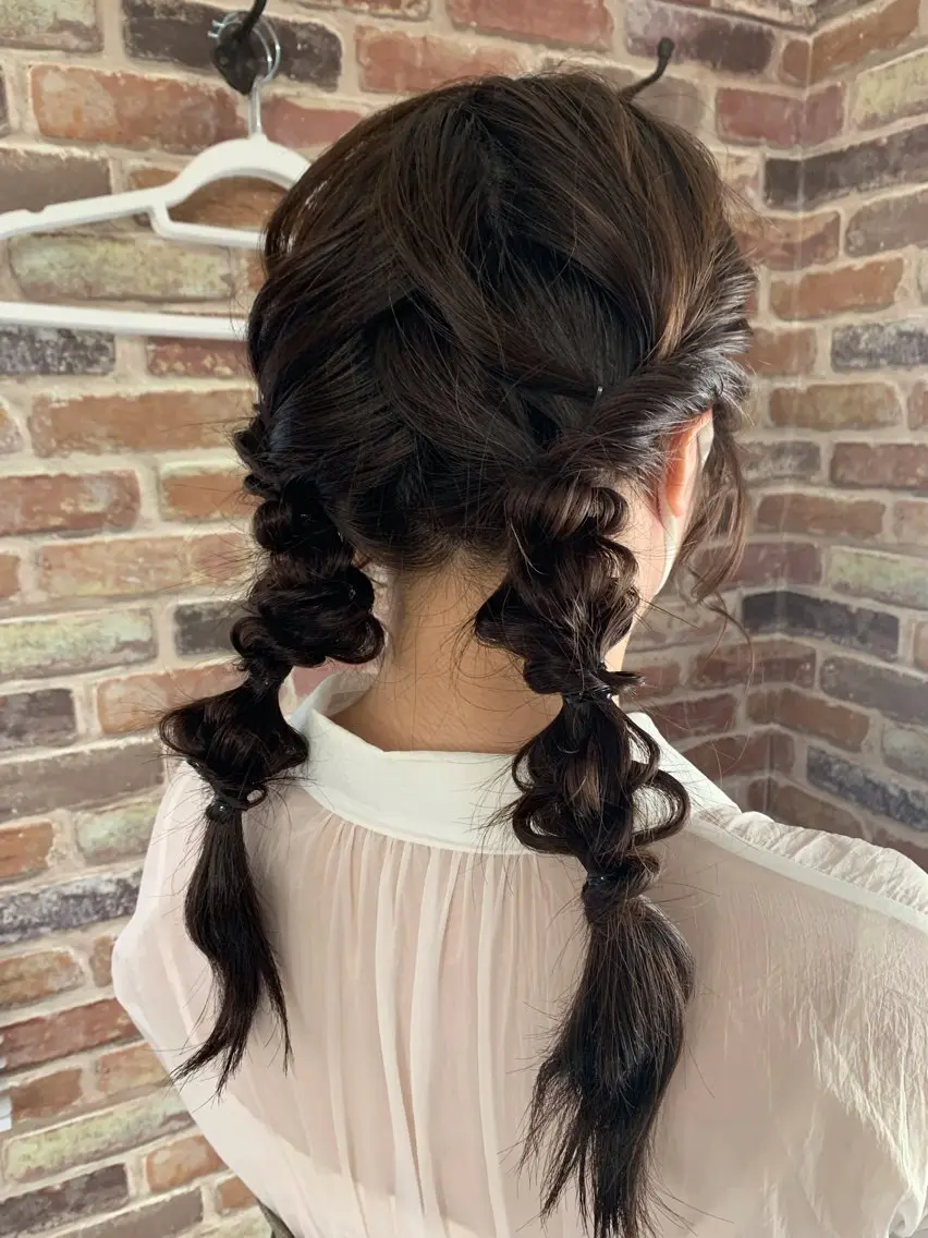 ヘアアレンジ ツインテール a moのマツエク・マツパデザイン