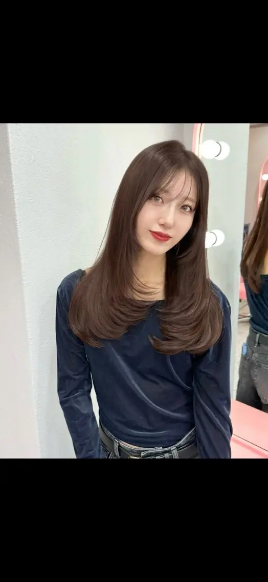 セミロング レイヤーカット 透明感カラー♡ 原宿美容室￤Rinaのヘアスタイル