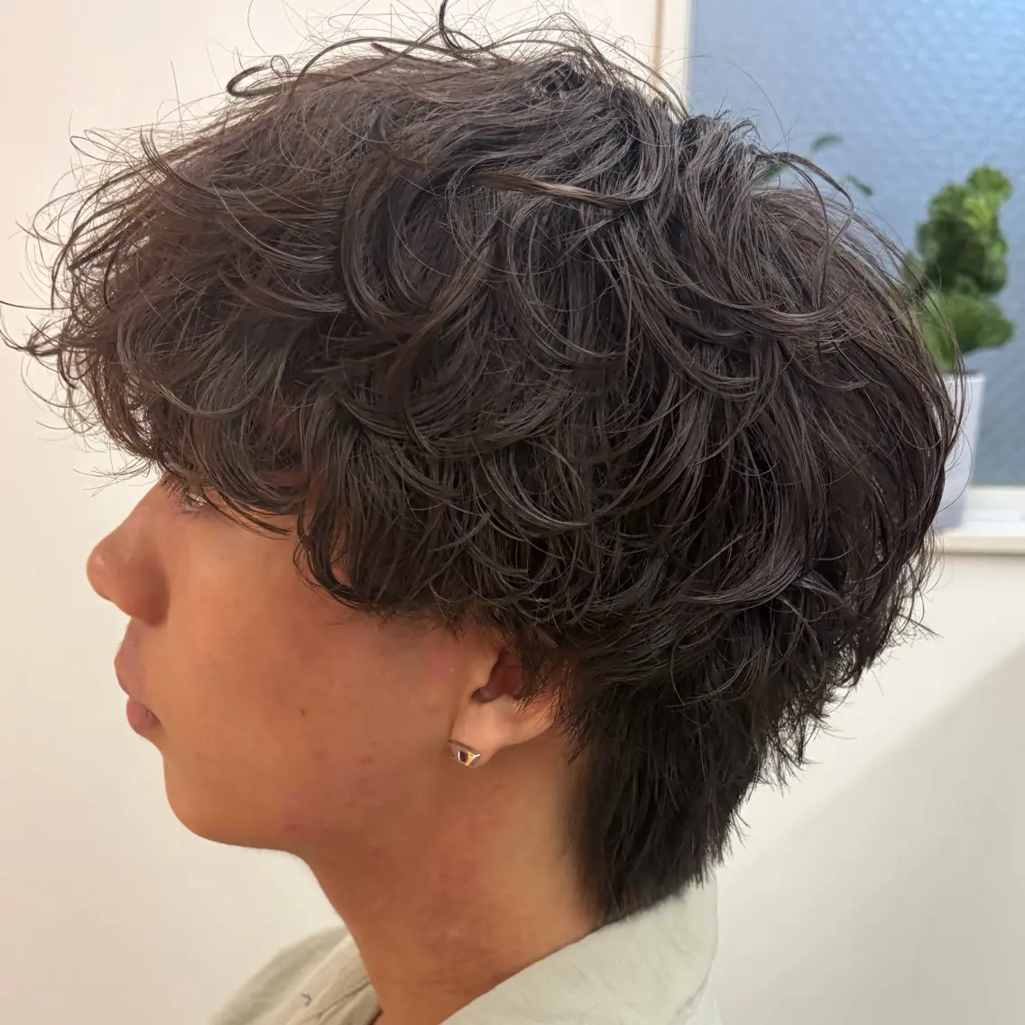 パーマ メンズ フェザーパーマ メンズパーマ スパイキーショート 波巻きパーマ ニュアンスパーマ カット パーマ 男の理想を叶える🔥 メンズパーマ特化|関のヘアスタイル
