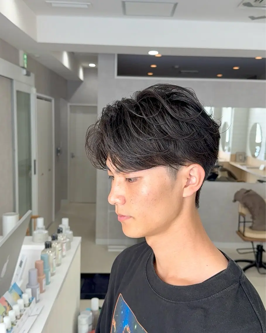 ショート パーマ メンズ カット パーマ トリートメント 【東北メンズヘア1 位受賞🥇】本間祐太のヘアスタイル