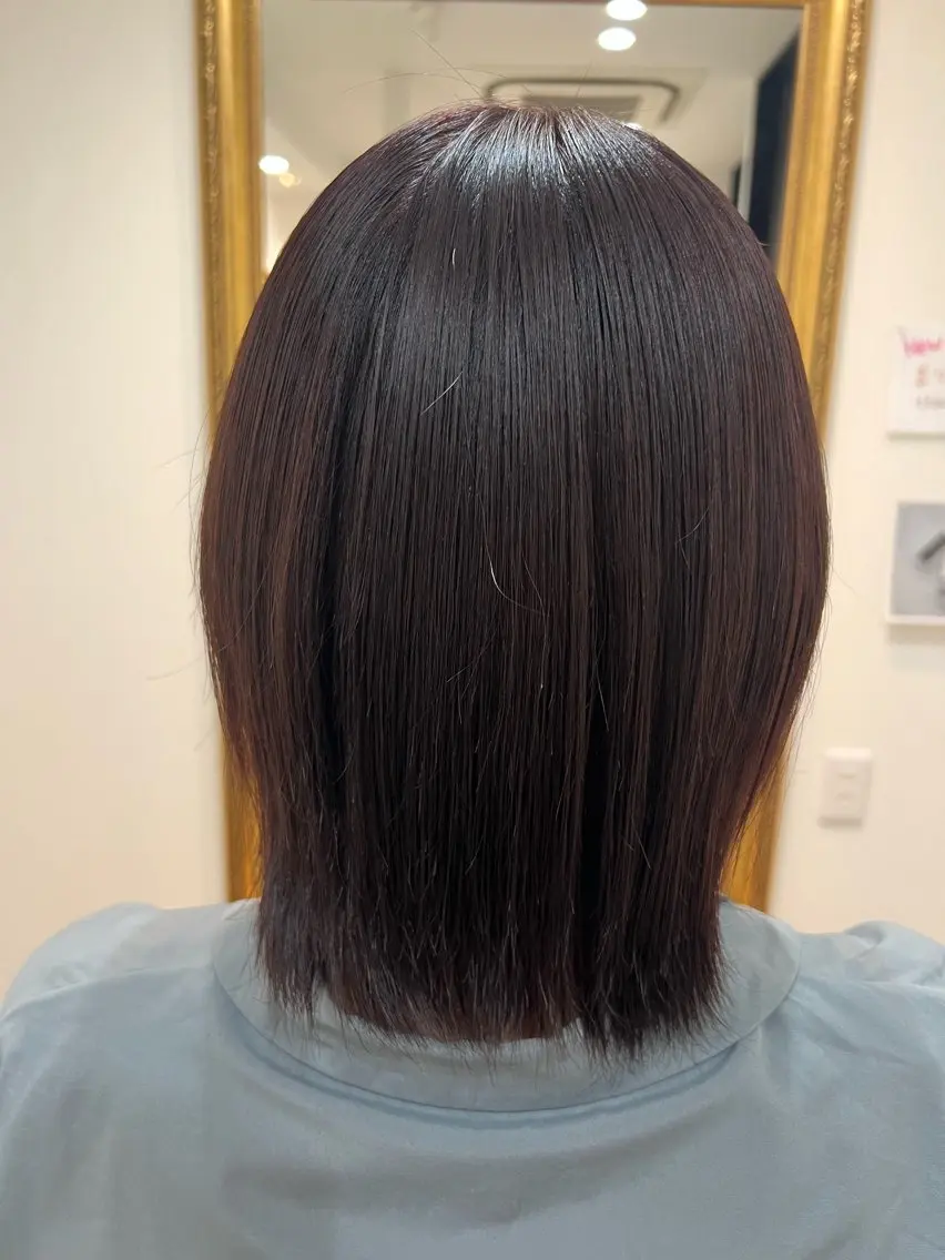ショート カラー 刀根 梓織のヘアスタイル