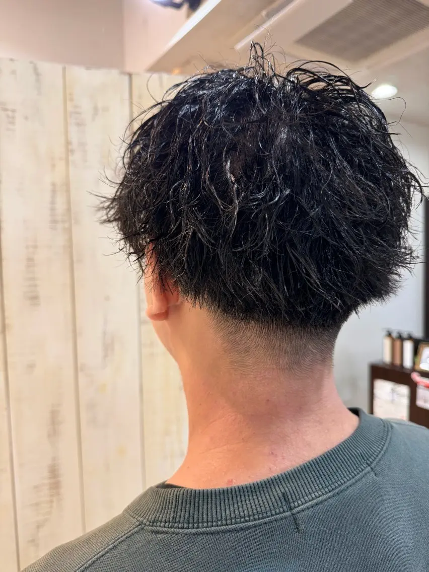 ショート パーマ メンズ カット パーマ 🔱浅野 友吾🔱のヘアスタイル