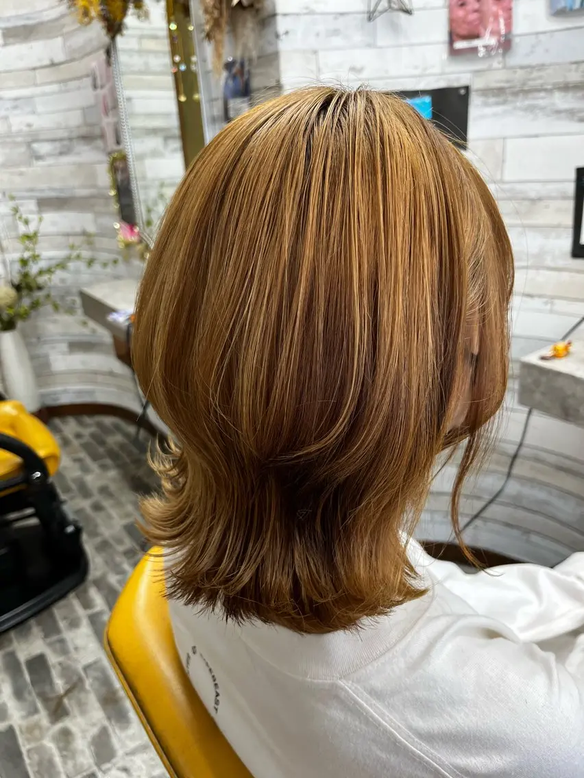 ショート 外ハネヘア ウルフカット カット トリートメント 大坪 拓斗のヘアスタイル