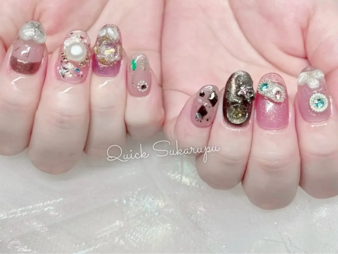 ショート ハンドネイル Quick Sukarupuのネイルデザイン