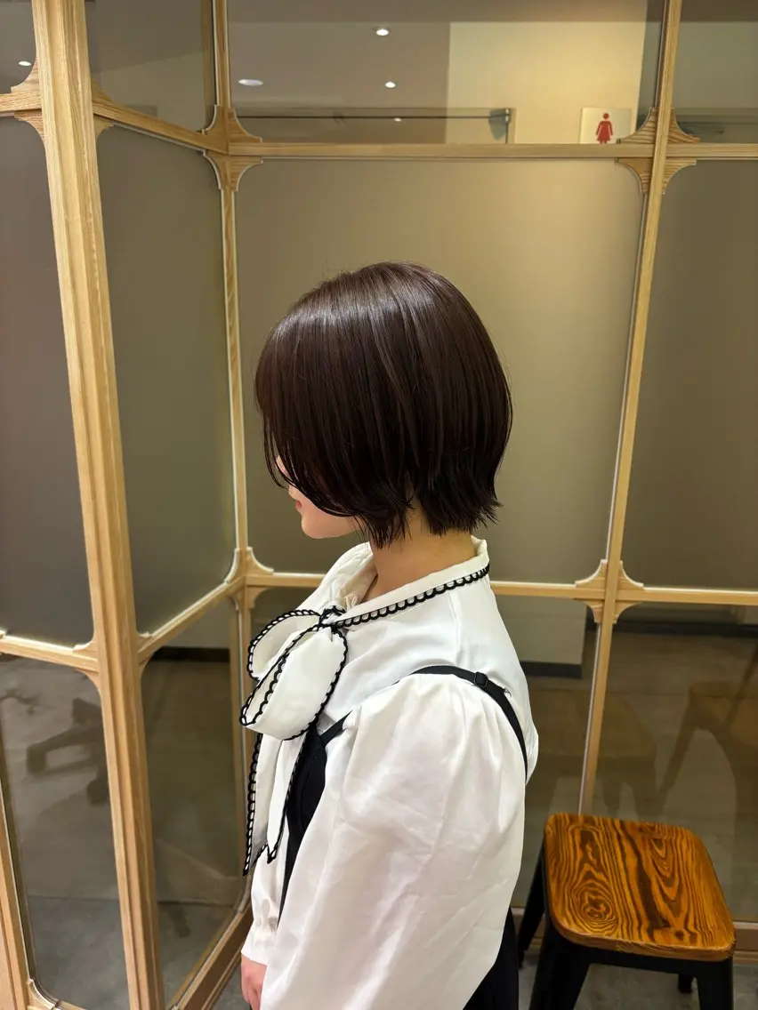 ミディアム ボブレイヤー ボブ レイヤーカット Ships HANAのヘアスタイル