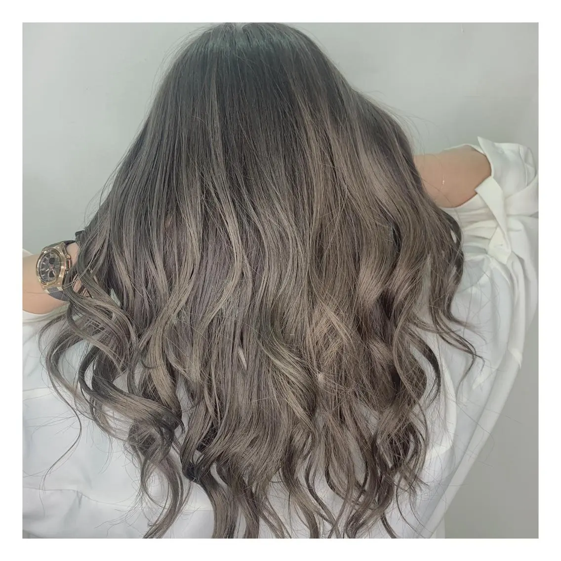 ロング midori osawaのヘアスタイル