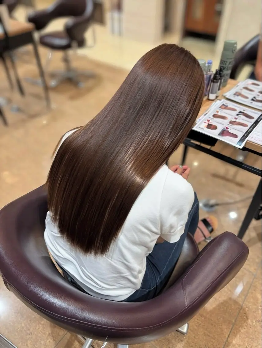 ロング カラー ブラウンカラー ナチュラルブラウン GRANDEUR natsukiのヘアスタイル