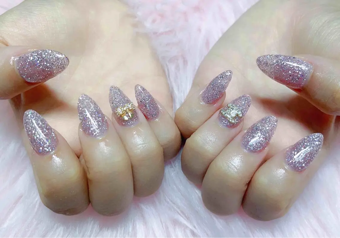 ネイル ハンドネイル MoonNail ユリ🌸のネイルデザイン