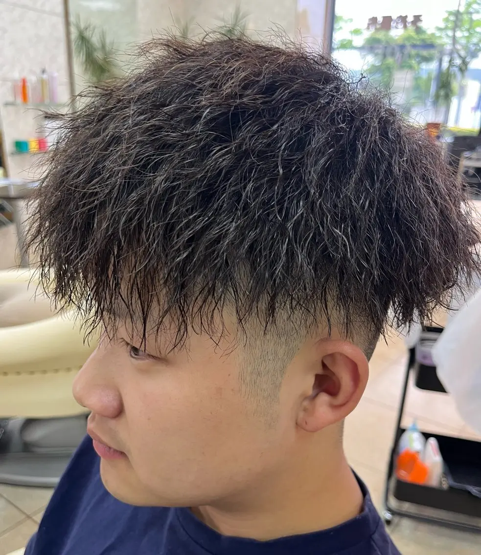 ショート パーマ メンズ パーマ 熊谷 拓海のヘアスタイル
