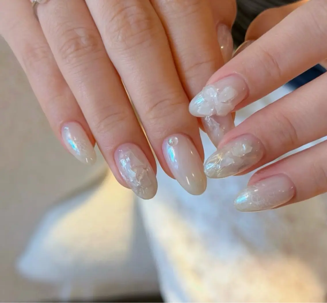ネイル アートネイル オーロラネイル チークネイル フレンチネイル ガラスフレンチ ハンドネイル 🎀🎀YooLi Nail Salonのネイルデザイン