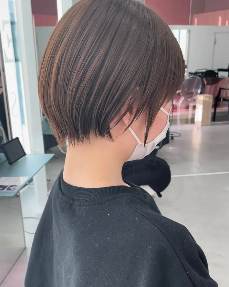 ショート カラー ブリーチ ダブルカラー ボブ 顔周りカット タンバルモリ カット ヘアカラー トリートメント 韓国/顔周り/ボブ/ ショート/大川陽太のヘアスタイル