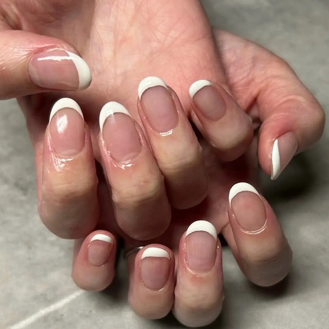 ネイル クリアネイル フレンチネイル ハンドネイル JULIE NAILのネイルデザイン