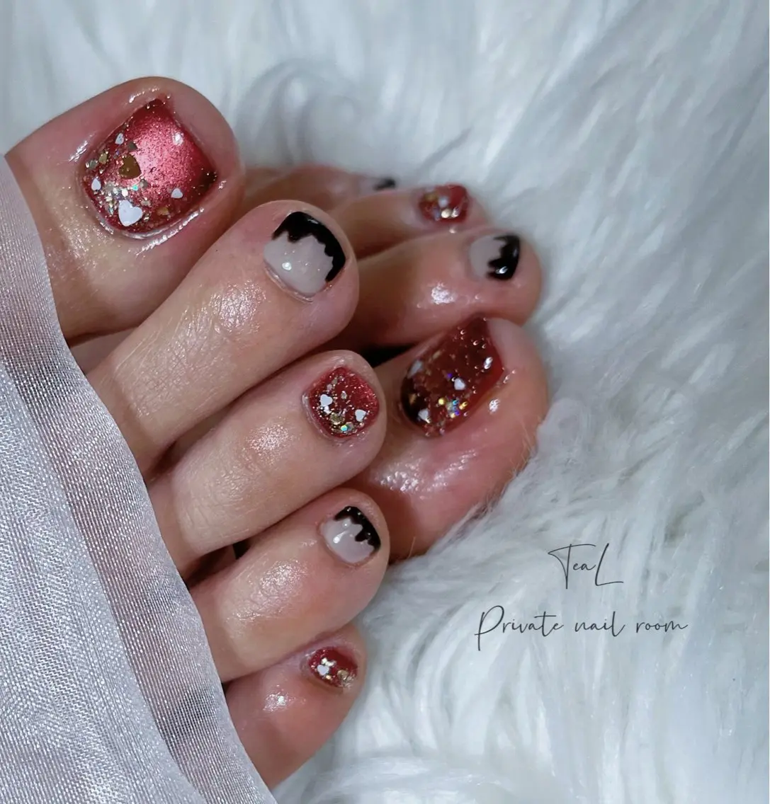 ネイル フットネイル 赤色 フットネイル TeaL nailのネイルデザイン