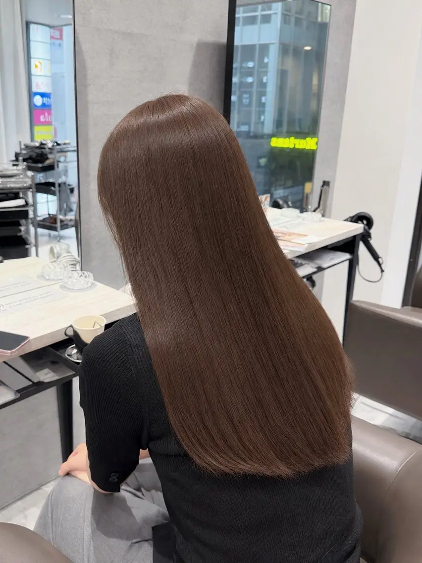 ロング カラー ブラウンカラー ヘアカラー トリートメント Grow by NYNY 馬渡 真輝のヘアスタイル