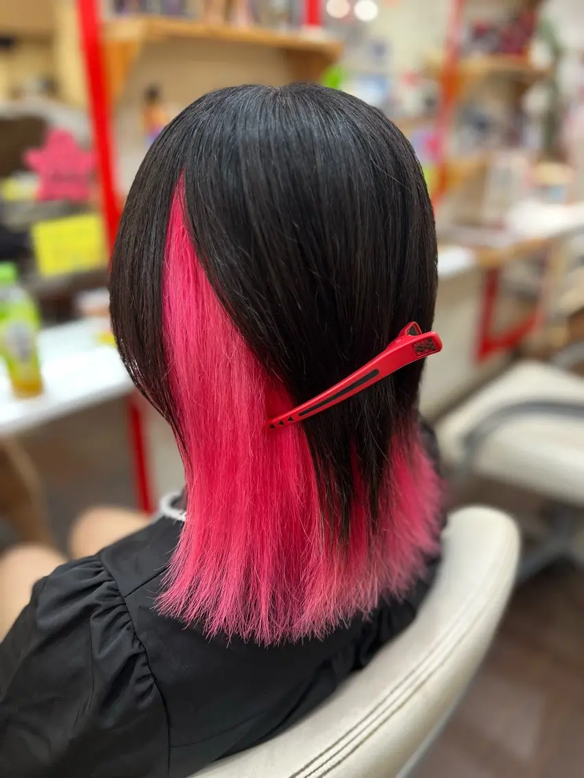 【👆人気上昇中👆個性全開♪】インナーカラー💓の写真