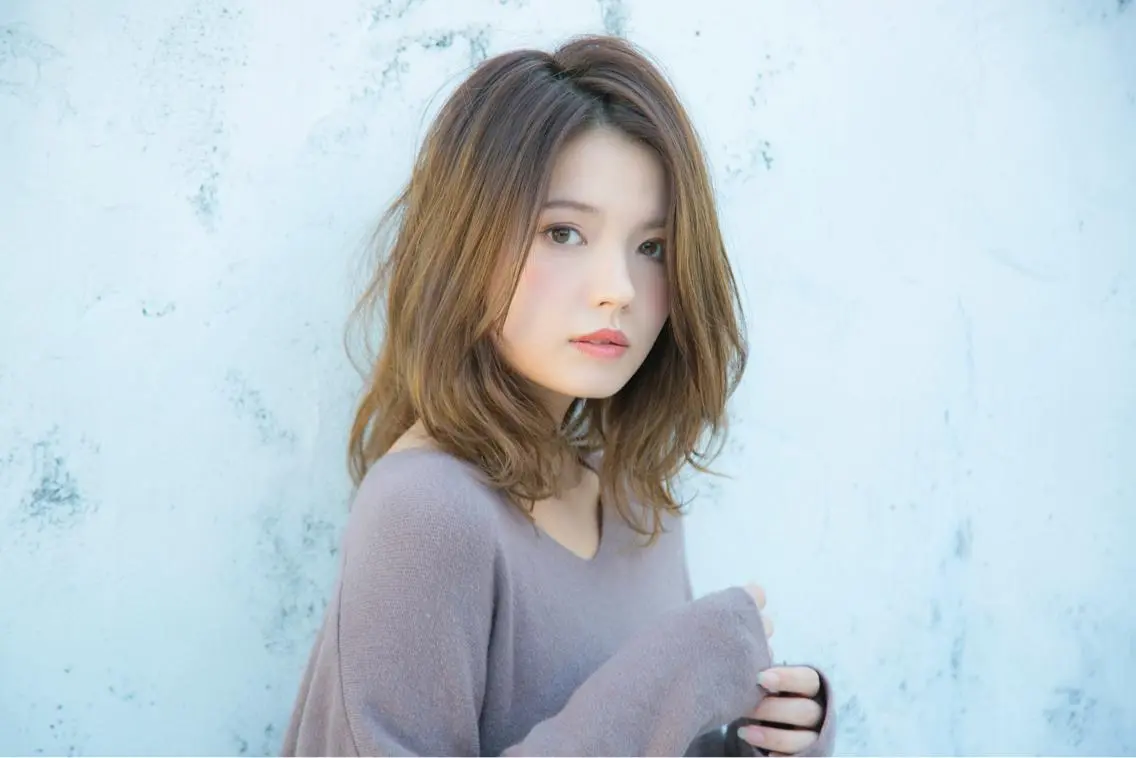 ミディアム カラー 透明感カラー レイヤーカット 縮毛矯正/髪質改善 表参道/千田大地のヘアスタイル