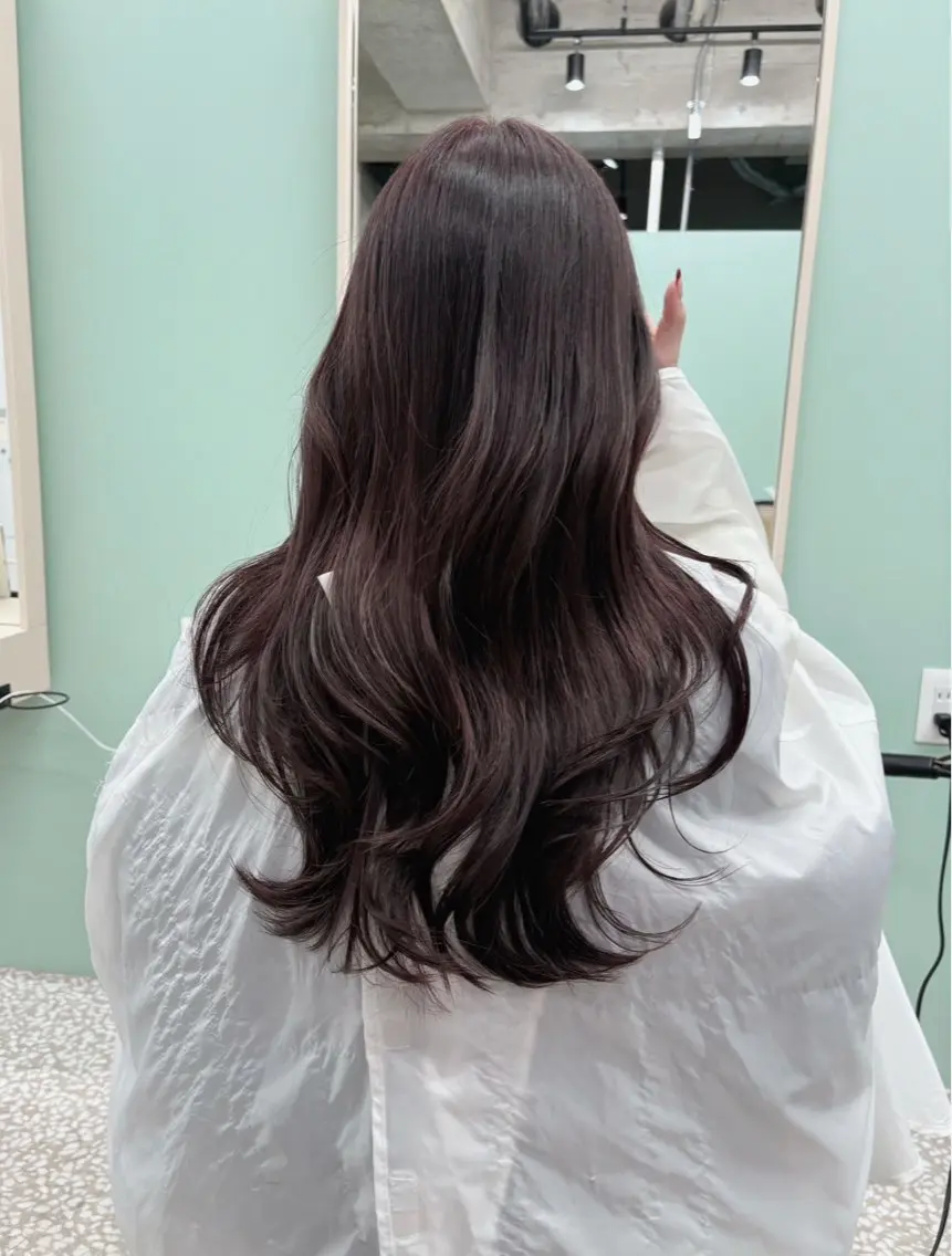 ロング nanami IROW大名のヘアスタイル