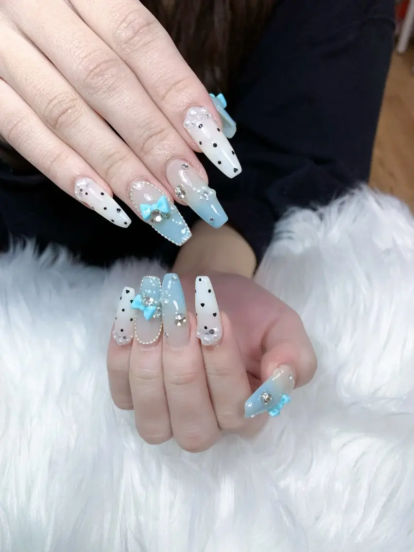 ネイル Rin.nails ネイルサロンのネイルデザイン