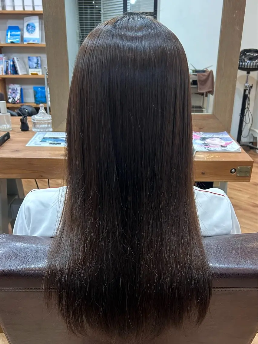 ロング 縮毛矯正 伊禮 沙耶のヘアスタイル