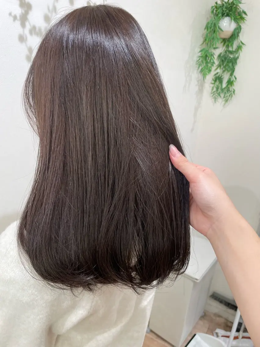 ロング カラー コトミ【メンズ】 【曲がる縮毛矯正】のヘアスタイル