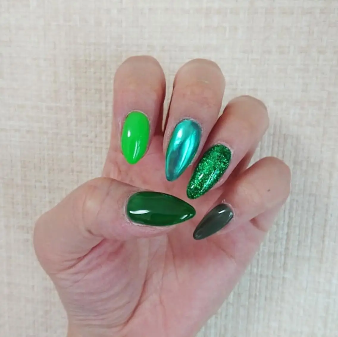 ネイル ハンドネイル Lilith Nailのネイルデザイン