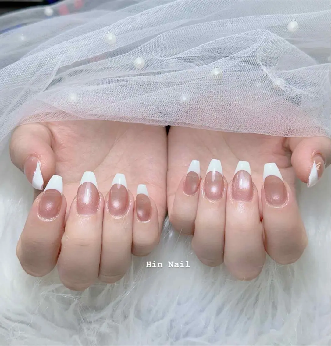 ネイル マグネットネイル ハンドネイル HIN NAILのネイルデザイン
