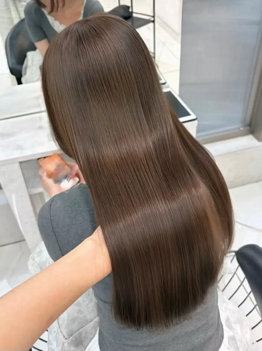 ロング カット ヘアカラー トリートメント Sakuraෆ˚* 透け感ベージュ🥨のマツエク・マツパデザイン