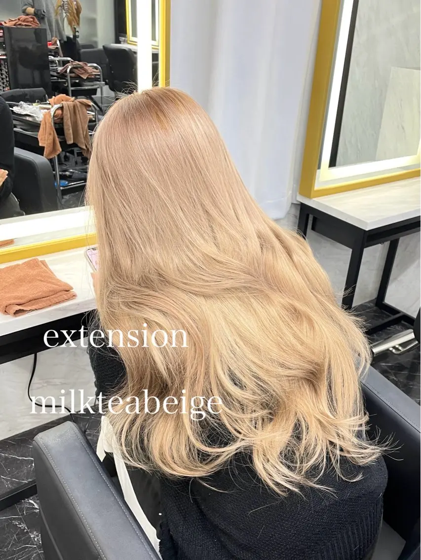 ロング カラー ヘアカラー エクステ エクステ🩵ブリーチ 韓国ヘア🩵KAEのヘアスタイル