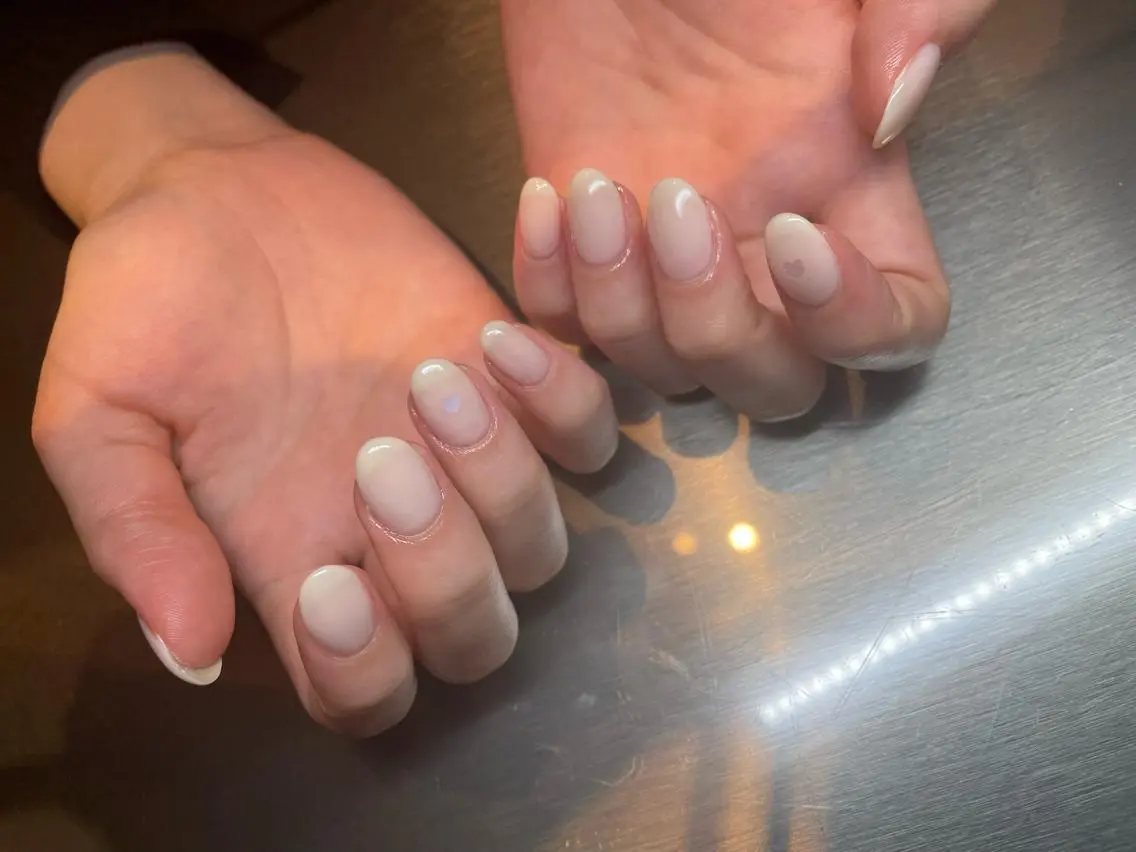 ネイル シンプルネイル ARCHE 心斎橋 常塚のヘアスタイル