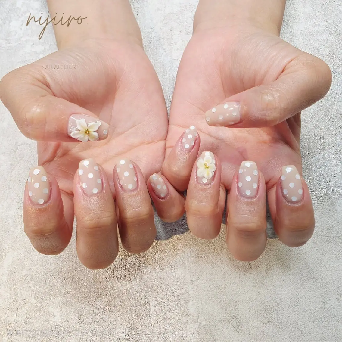 ネイル ハンドネイル nijiiro🌈 サトウのネイルデザイン