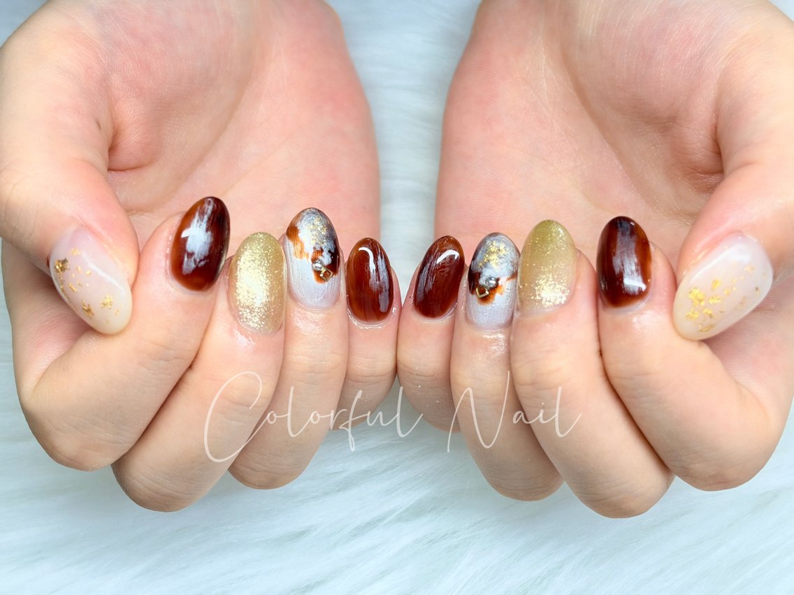 ネイル フラッシュネイル フットネイル フレンチネイル ジェルネイル ガラスフレンチ 🎀Colorful 💅Nailのネイルデザイン