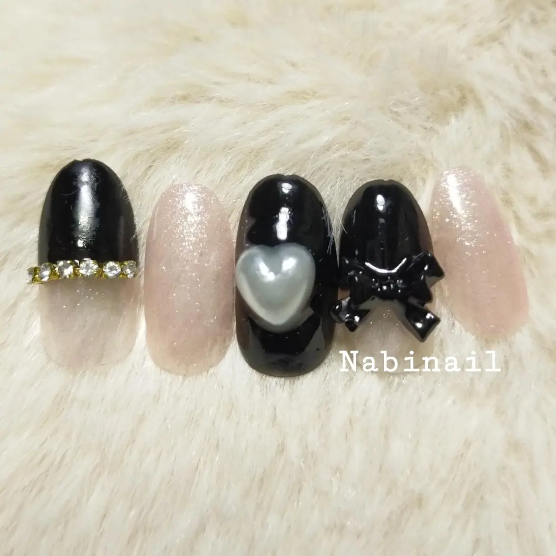 ネイル ハート ピンク リボン ストーンネイル 西日暮里 Nabinailのネイルデザイン