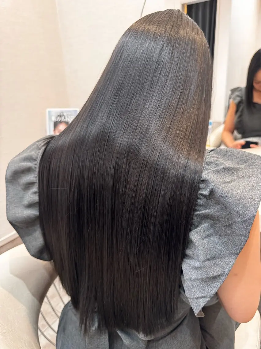 ロング 縮毛矯正 伴藤 寿男のヘアスタイル