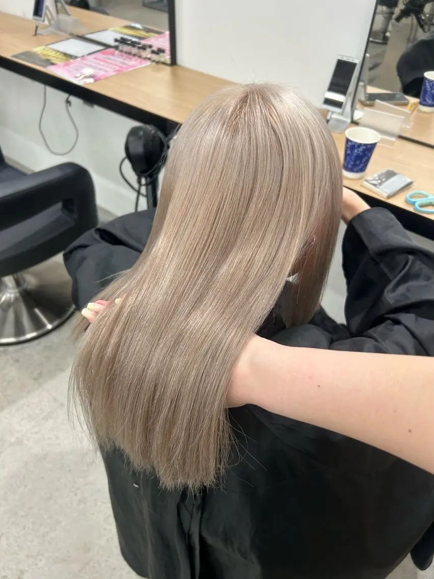 カラー ヘアカラー トリートメント 🤍透明感·ツヤ感 カラー/mai‎🤍のヘアスタイル