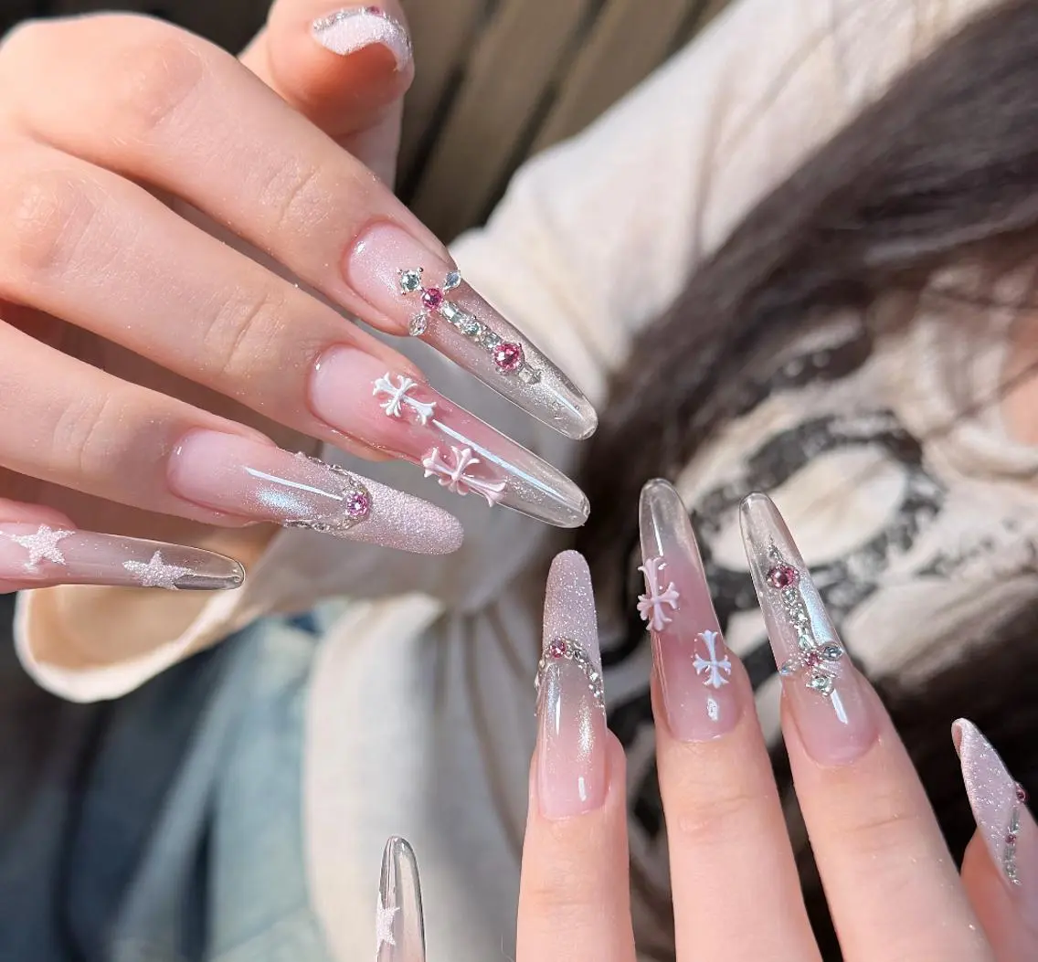 ネイル ハンドネイル ハンドケア 🍑 momo_nailのネイルデザイン