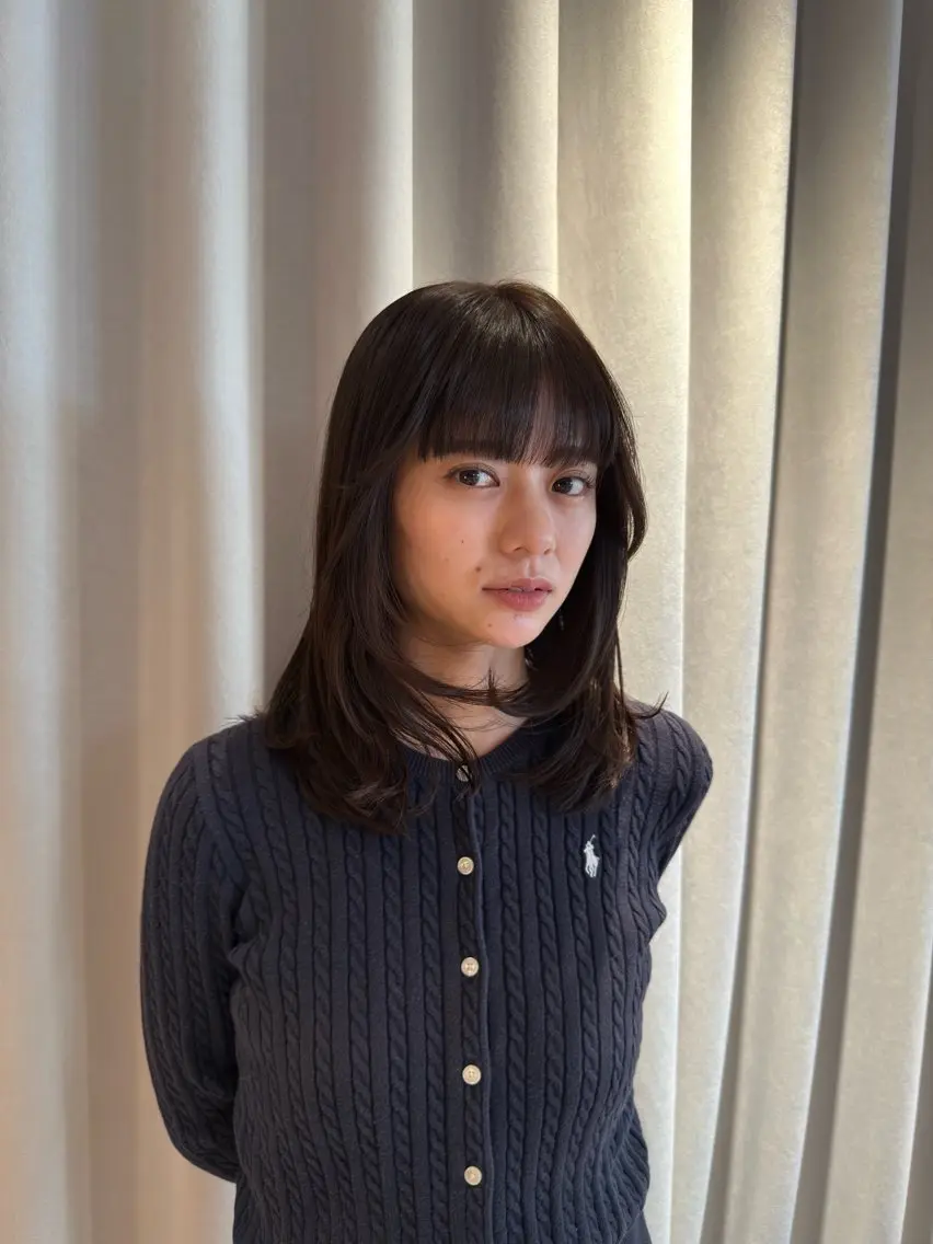 ミディアム カラー 岡本 琉唯のヘアスタイル