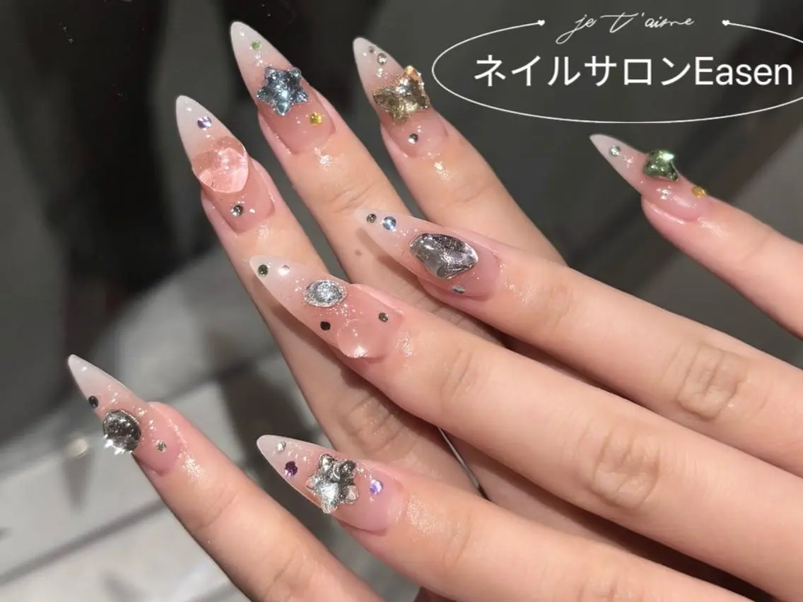 ネイル ネイルサロン Easenのネイルデザイン