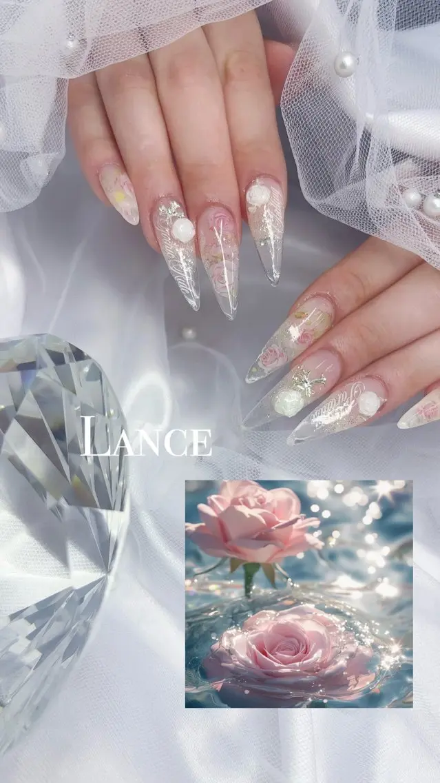 ネイル オーロラネイル ドット フットネイル 氷ネイル・うるうるネイル キラキラネイル ハンドネイル Lance nailのネイルデザイン