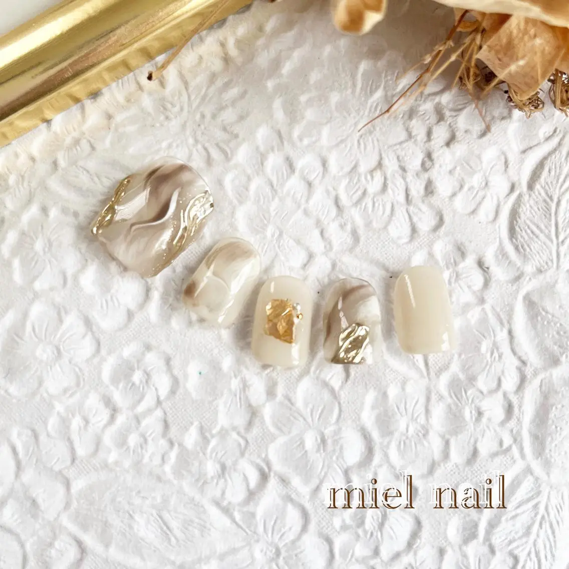ネイル フットネイル ミラーネイル ニュアンスネイル 夏ネイル フットネイル miel nailのネイルデザイン
