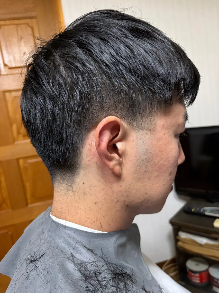 ミディアム 中村 邦明のヘアスタイル