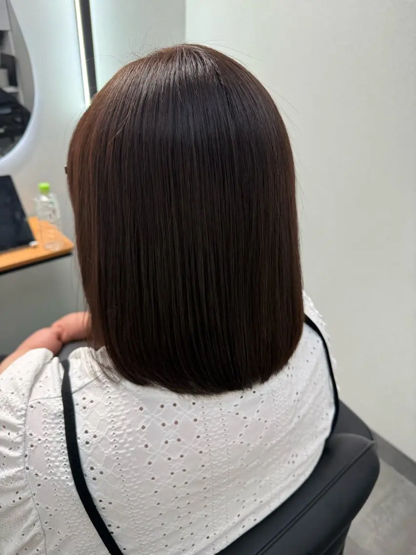 ミディアム カラー カット ヘアカラー 縮毛矯正 トリートメント 高橋 葵のヘアスタイル