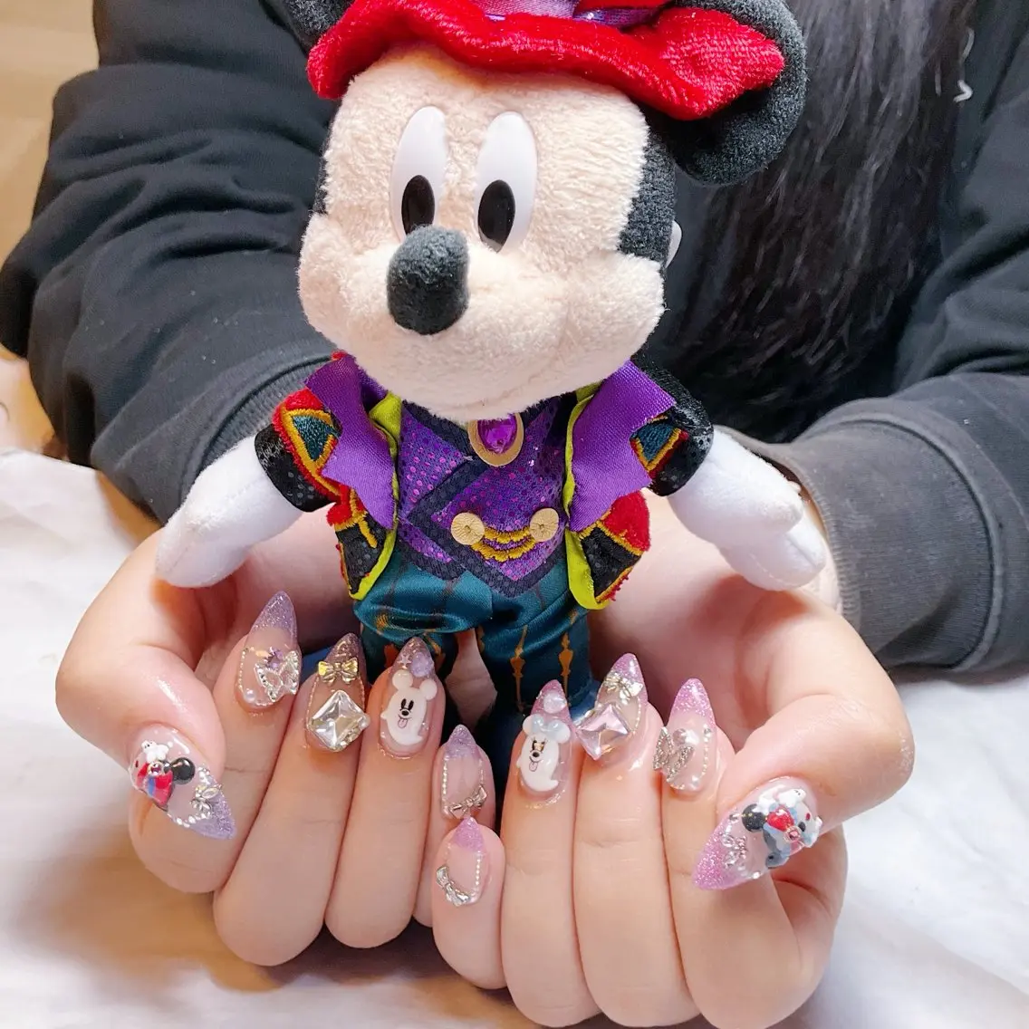 ネイル ハンドネイル 🍭Yun nail hyejin🌸のネイルデザイン