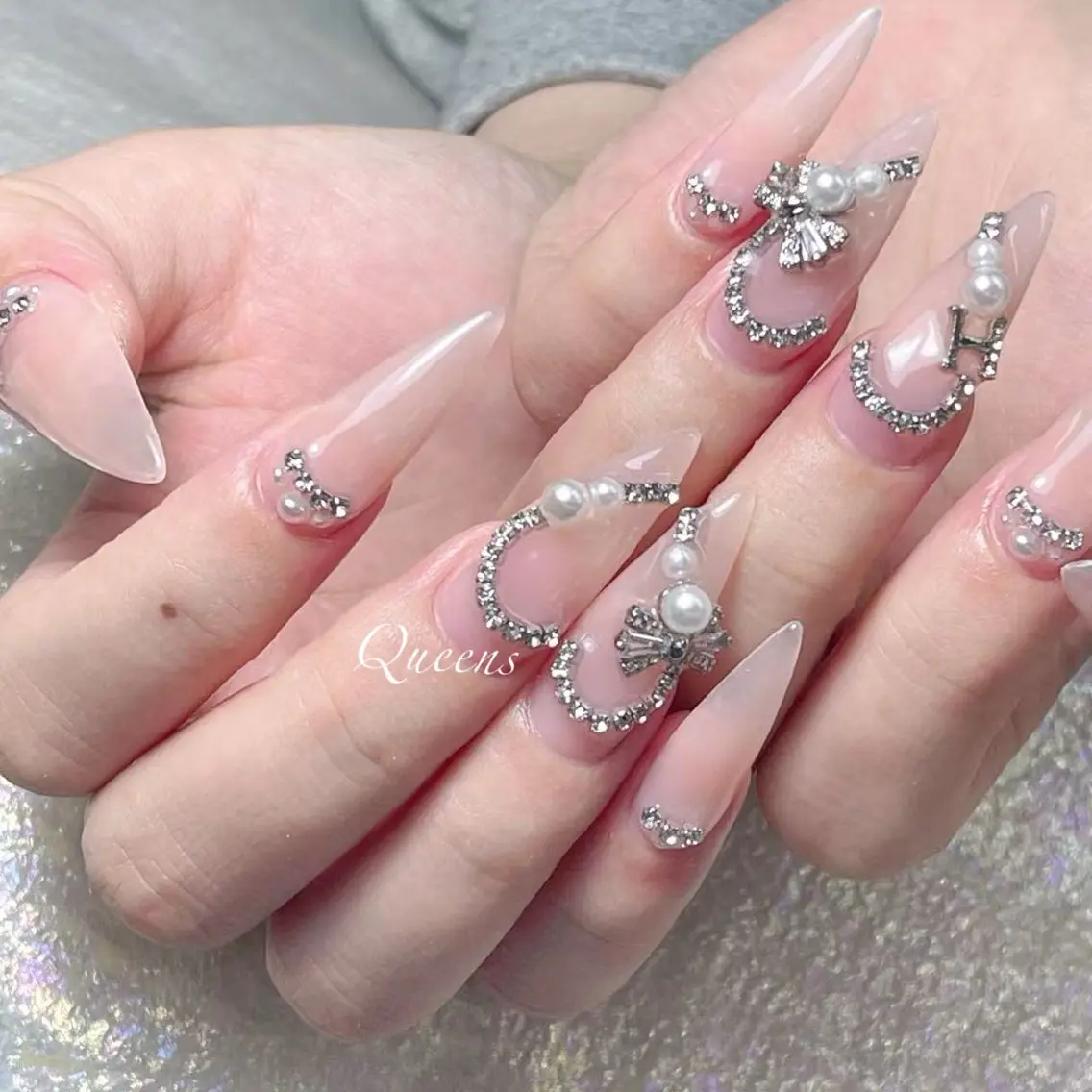 ネイル ハンドネイル Queen's ゆなのネイルデザイン